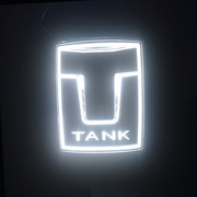 长城坦克300发光车标灯水晶电镀款动态 500多色后备箱备胎灯