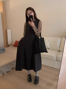 韩国 甜美气质优雅点点奶茶色飘带立领衬衫配深灰色背心裙