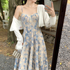 大码女装韩版法式上衣女蓝色油画长裙子，夏季碎花吊带连衣裙两件套