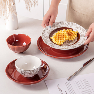 纪恋布拉格新婚红色碗碟餐具套装送新人家用盘子碗筷组合装