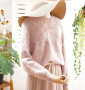 2022浅粉色甜美可爱印花仙美洋气蝙蝠袖宽松气质兔羊毛毛衣