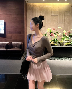 林悠芭蕾舞女神套装棕黑色，韩国面料针织+浅紫灰超有感觉小裙子