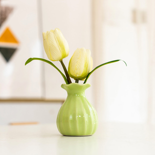 ins陶瓷水培迷你花瓶，纯色居家桌面简约装饰插干花假花小摆件