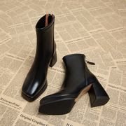 今年流行的短靴女2023欧货靴子秋冬韩系小裸靴瘦瘦高跟马丁靴
