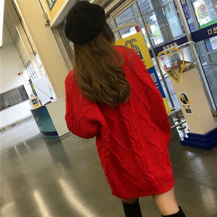 大红色网红毛衣裙女秋冬麻花宽松套头外穿慵懒风中长款针织连衣裙
