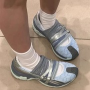 镂空绑带小众设计运动鞋，女2024夏季网红芭蕾舞鞋平底休闲单鞋