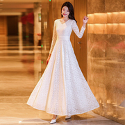 高端精致蕾丝连衣裙白色女长款2023秋季收腰显瘦长裙，奢华气质