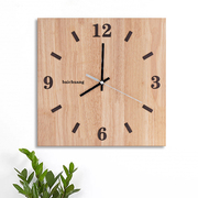 方形实木钟表挂钟客厅现代简约家用北欧静音，欧式创意挂墙木质时钟