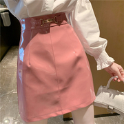 大码黑色小皮裙女秋季2021韩版高腰，粉色pu亮皮包，臀短裙a字半身裙