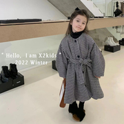 韩版儿童外套秋冬女童洋气小香风细格收腰中长款造型袖大衣