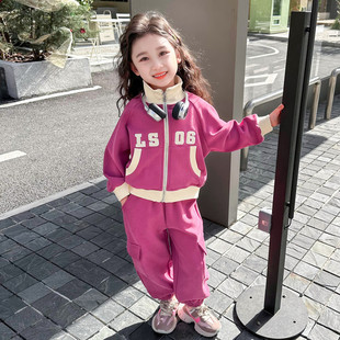 女童春秋字母工装套装，2024儿童小女孩洋气，时髦休闲卫衣两件套