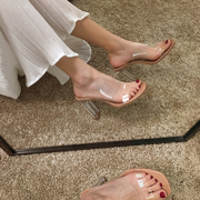 凉拖2023年女百搭白色夏季时尚，透明带一字，拖露趾粗跟高跟鞋秋
