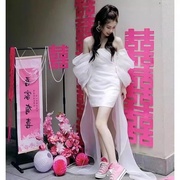 轻婚纱新娘晨袍结婚晨拍订婚礼裙轻奢小众迎宾敬酒礼服性感连衣裙