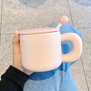 简约马克杯女奶fufu高颜值陶瓷杯子带盖带勺子水杯早餐牛奶咖啡杯