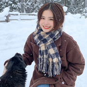 格子围巾女秋冬韩国复古披肩日系学生仿羊绒，保暖流苏围脖