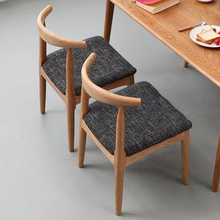 北欧简约水曲柳餐椅家用全实木软包布艺，休闲电脑椅子咖啡厅座椅
