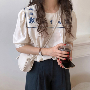 韩国chic夏季法式小众宫廷风设计感撞色花朵刺绣泡泡袖衬衫上衣女