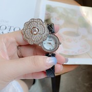 山茶花女表带镶钻个性士手表，时尚气质不锈钢石英，钢带普通国产腕表