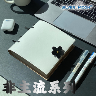 silvermoon银月2024非主流本子简约好看笔记本文艺精致樱花，日记本厚个性，可爱便携随身手帐无格活页软皮