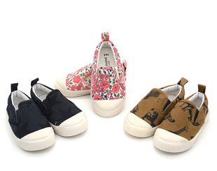 日本FO.KIDS男女童幼儿园小布鞋软底懒人鞋四季鞋低帮松紧带宽松