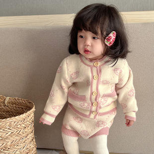 女童套装秋季婴儿衣服毛衣女(毛衣女)宝宝，可爱秋冬针织外套背带哈衣两件套