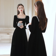 黑色小晚礼服裙年会丝绒轻奢小众高端高级感宴会主持人长袖洋装
