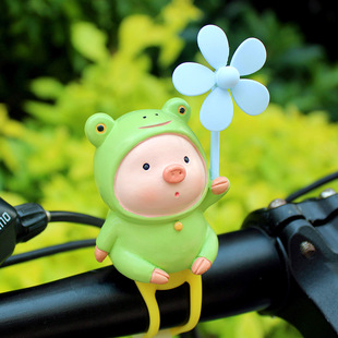 创意可爱小猪风车竹蜻蜓青蛙，电瓶自行车载电动摩托装饰送闺蜜