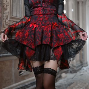 血液供给原创冥府，之宴提花哥特红黑蕾丝蝴蝶结，蓬蓬半身裙夏季