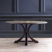 圣奇尼经典美式实木圆餐桌圆桌花桌圆形高端餐桌餐椅组合家用餐厅