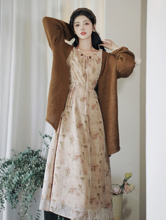 早春女装新中式复古长袖雪纺，连衣裙配慵懒风毛衣外套开衫两件套