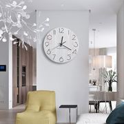 挂钟艺术客厅时钟创意现代简约静音圆形挂表壁钟家用木质大气