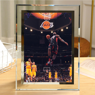 詹姆斯水晶相框含6寸照片独立包装nba，湖人球星周边玻璃摆台画框