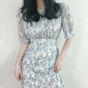 韩国chic洋气甜美油画，小碎花圆领显瘦收腰泡泡，袖长款雪纺连衣裙女