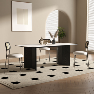 意式轻奢实木岩板餐桌家用现代简约小户型白蜡木餐桌椅组合长方形