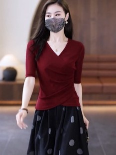 韩版时尚气质百搭V领短袖T恤女夏季不规则设计感小众显瘦洋气上衣
