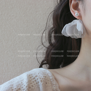 YOUJUclub-轻飘飘~氛围感白色雪纺花朵耳环复古甜美气质耳饰耳夹