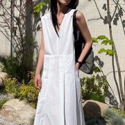 韩系chic夏季法式复古V领压褶设计收腰显瘦无袖背心连衣裙长裙女
