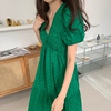 韩国chic夏季复古深v领设计镂空皱褶，感显瘦高腰大摆型连衣裙长裙