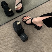 厚底拖鞋女夏外穿2024高级感粗跟增高绝美法式小个子高跟凉鞋