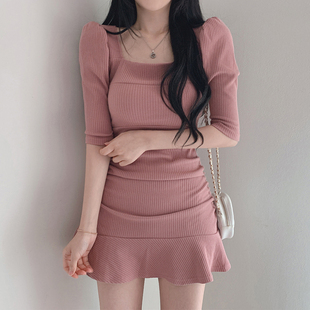 韩国chic夏季甜美气质方领露锁骨，修身显瘦泡泡袖包臀短款连衣裙女