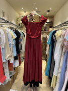 夏季韩版通勤风时尚十三行文艺显瘦复古深红色气质淑女飞袖连衣裙