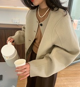 韩国东大门2023年春装，纯色无领口袋小短款双面羊毛，大衣外套女
