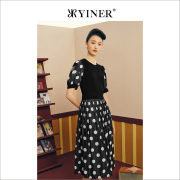1996系列YINER音儿女装夏季法式压褶时尚黑白波点连衣裙