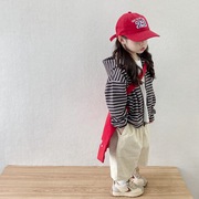 儿童深色条纹连帽外套，2023秋季韩版男女童洋气，宽松卫衣拉链衫