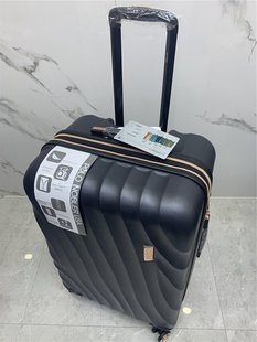 pc行李箱出口意大利奢侈大牌，优雅线条黑色粉色，银色旅行箱20寸登机
