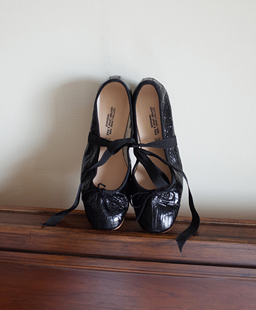 HOME WORK原创设计师复古法式优雅手工牛皮粗跟芭蕾舞鞋褶皱黑