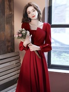 敬酒服新娘红色订婚连衣裙回门日常平时穿法式高级感礼服夏2023女