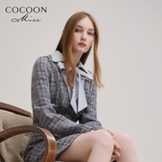 miss COCOON冬装女装气质小香风钉珠毛呢中长款连衣裙