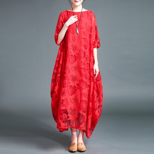 蕾丝连衣裙女春夏2024民族风长裙品牌超仙气复古宽松红色袍子