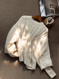 高兴元单11月新年款源厂货米白色套头圆领麻花针织衫两层袖毛衣女